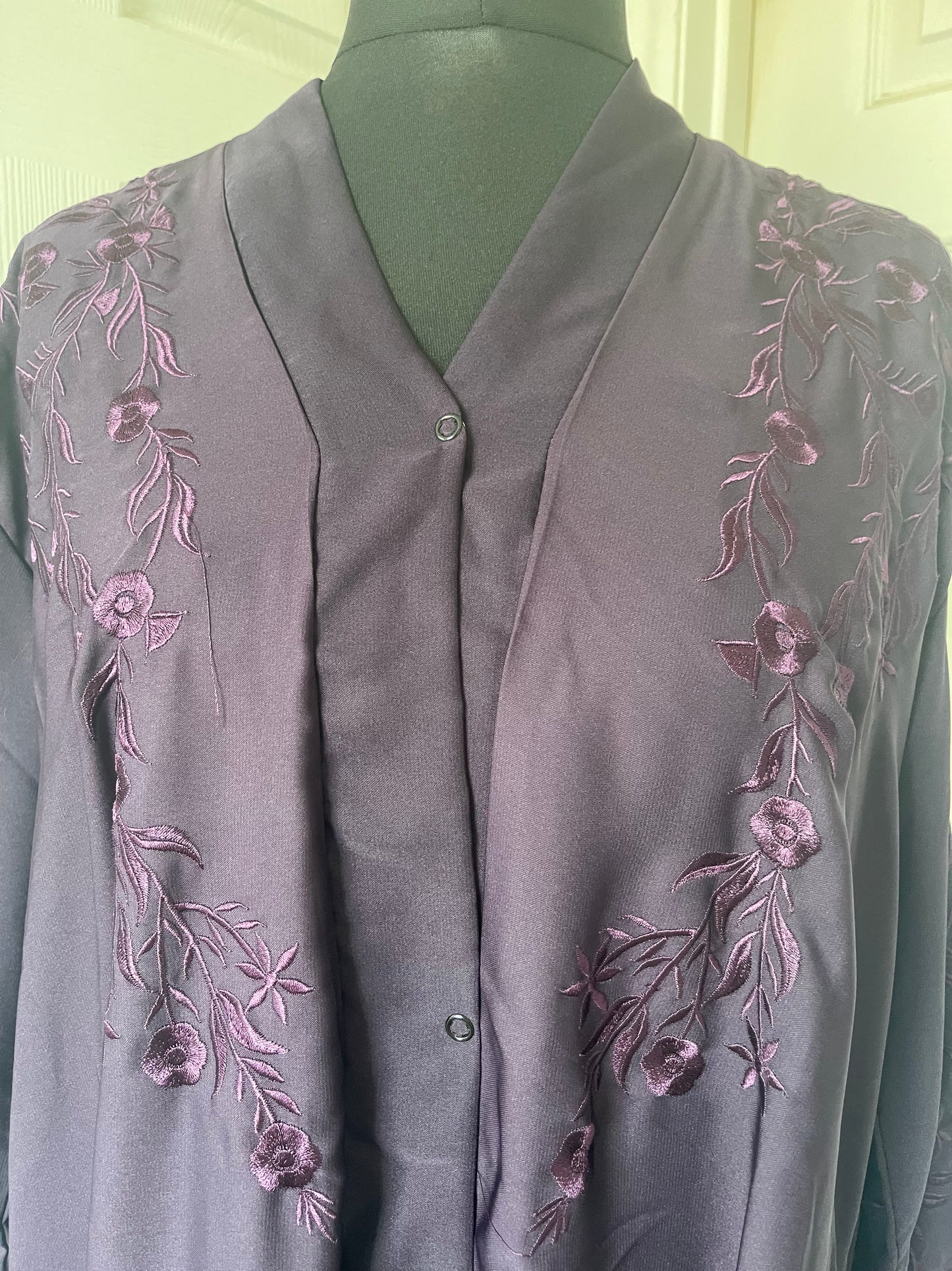 Purple/plum kimono sleeve abaya