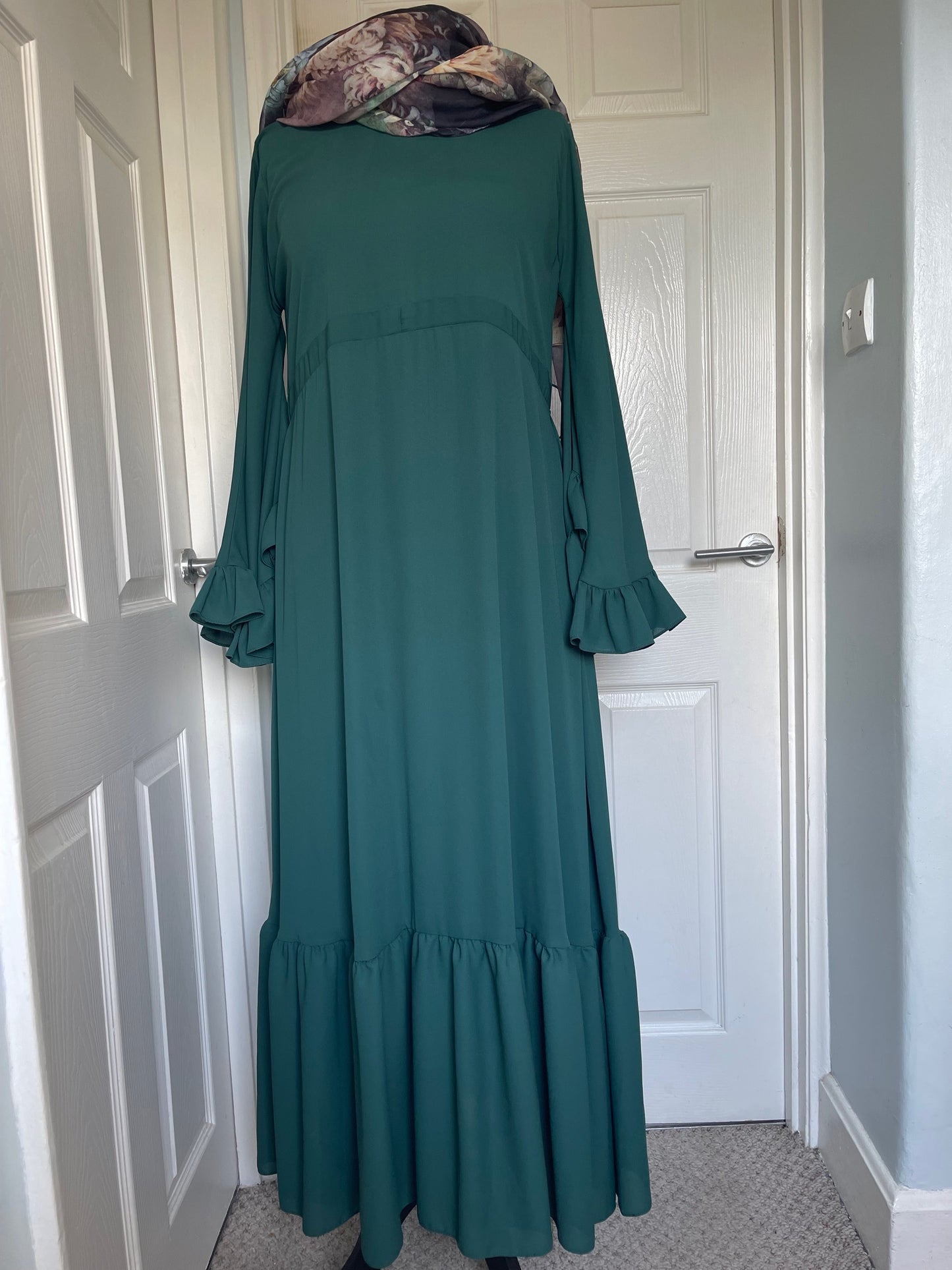 Emerald green abaya flare sleeve