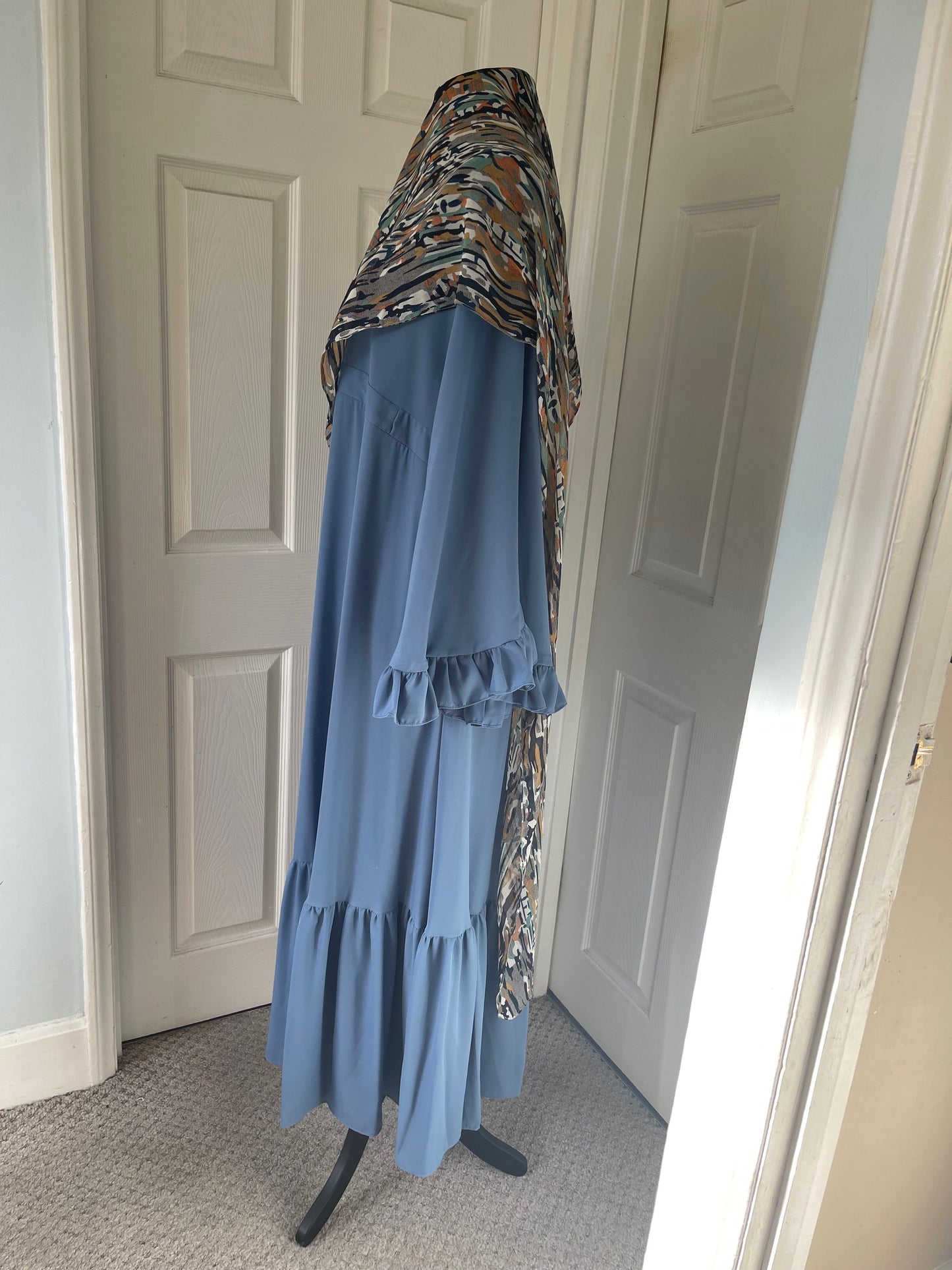 Blue frill abaya with retro hijab